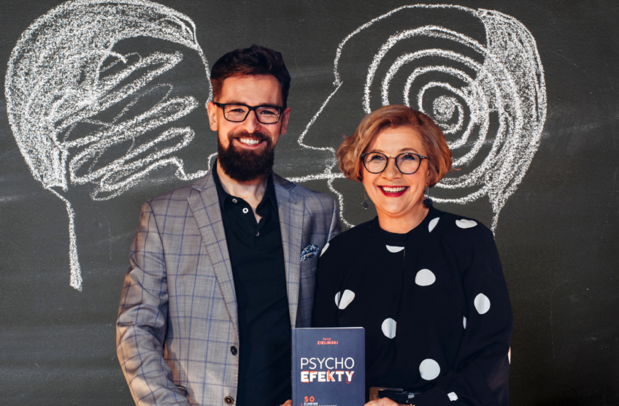 kamil Zielinski i Renata Głwoacka podczas wywiadu w Dworek TV