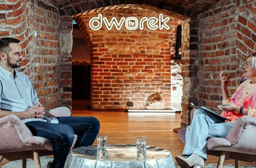 Michał Wieczorek jest gościem Renaty Głowackiej w kolejnym odcinku cyklu "Świat na Głowie"