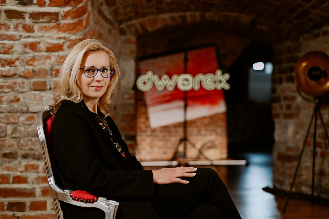 Tamara Górecka-Werońska i Renata Głowacka w czasie wywiadu w Dworek TV.