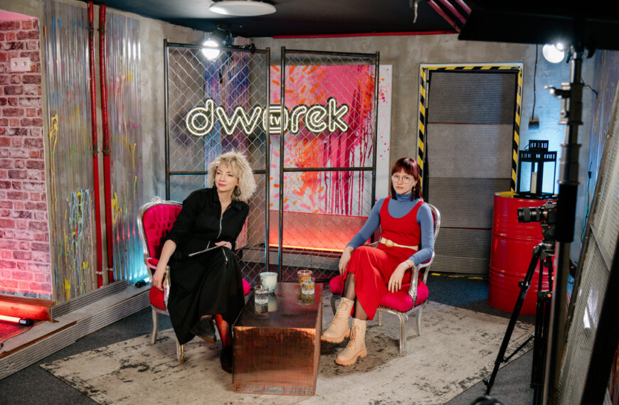 Mariia Varlygina w studiu Dworek TV