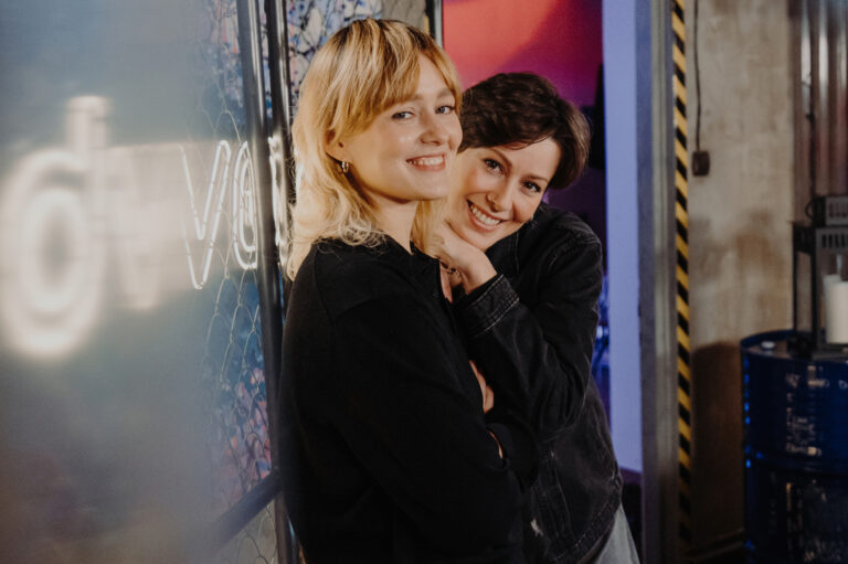 Aleksandra Dąbrowska, czyli Odet, w czasie wywiadu z Anną Poznańską Borowik.